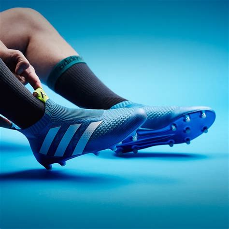 voetbal adidas kopen blauw|Adidas sportschoenen.